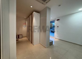 Hall / corridoio - Commercial Premises Via Francesco Paolo Tosti
1, Altino - photo 24