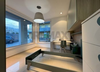 Cucina - Commercial Premises Via Francesco Paolo Tosti
1, Altino - photo 26