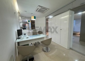 Ufficio - Commercial Premises Via Francesco Paolo Tosti
1, Altino - photo 36