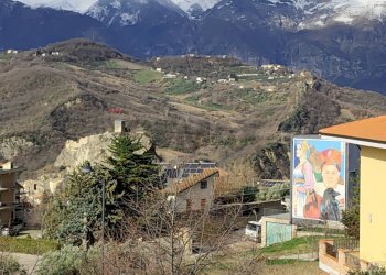 Vista delle montagne - Casa semi indipendente Via Neviera
 
snc, Roccascalegna - foto 6