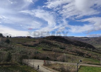 Vista delle montagne - Casa semi indipendente Via Neviera
 
snc, Roccascalegna - foto 7