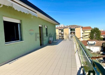 Terrazza - Appartamento Viale Cappuccini
 
129, Lanciano - foto 15