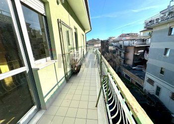 Balcone - Appartamento Viale Cappuccini
 
129, Lanciano - foto 38