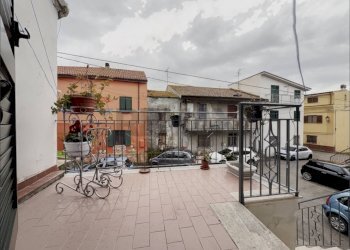 Balcone - Casa semi indipendente Via del Calvario
 
10, Ortona - foto 20