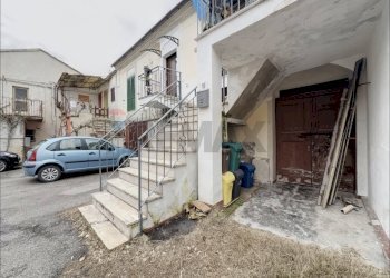 Scale - Casa semi indipendente Via del Calvario
 
10, Ortona - foto 24