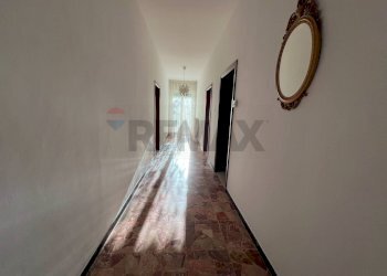 Hall / corridoio - Casa indipendente Via Olmo di Riccio
 
66, Lanciano - foto 24