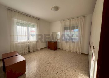 Stanza vuota - Casa indipendente Via Olmo di Riccio
 
66, Lanciano - foto 33