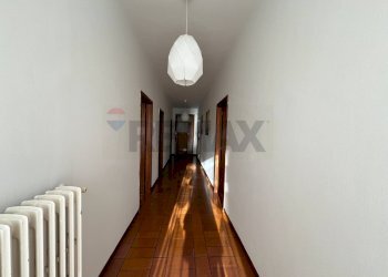 Hall / corridoio - Casa indipendente Via Olmo di Riccio
 
66, Lanciano - foto 54