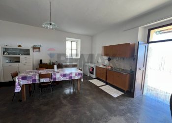 Sala da pranzo - Rustico Via San Silvestro
 
92, Fossacesia - foto 14
