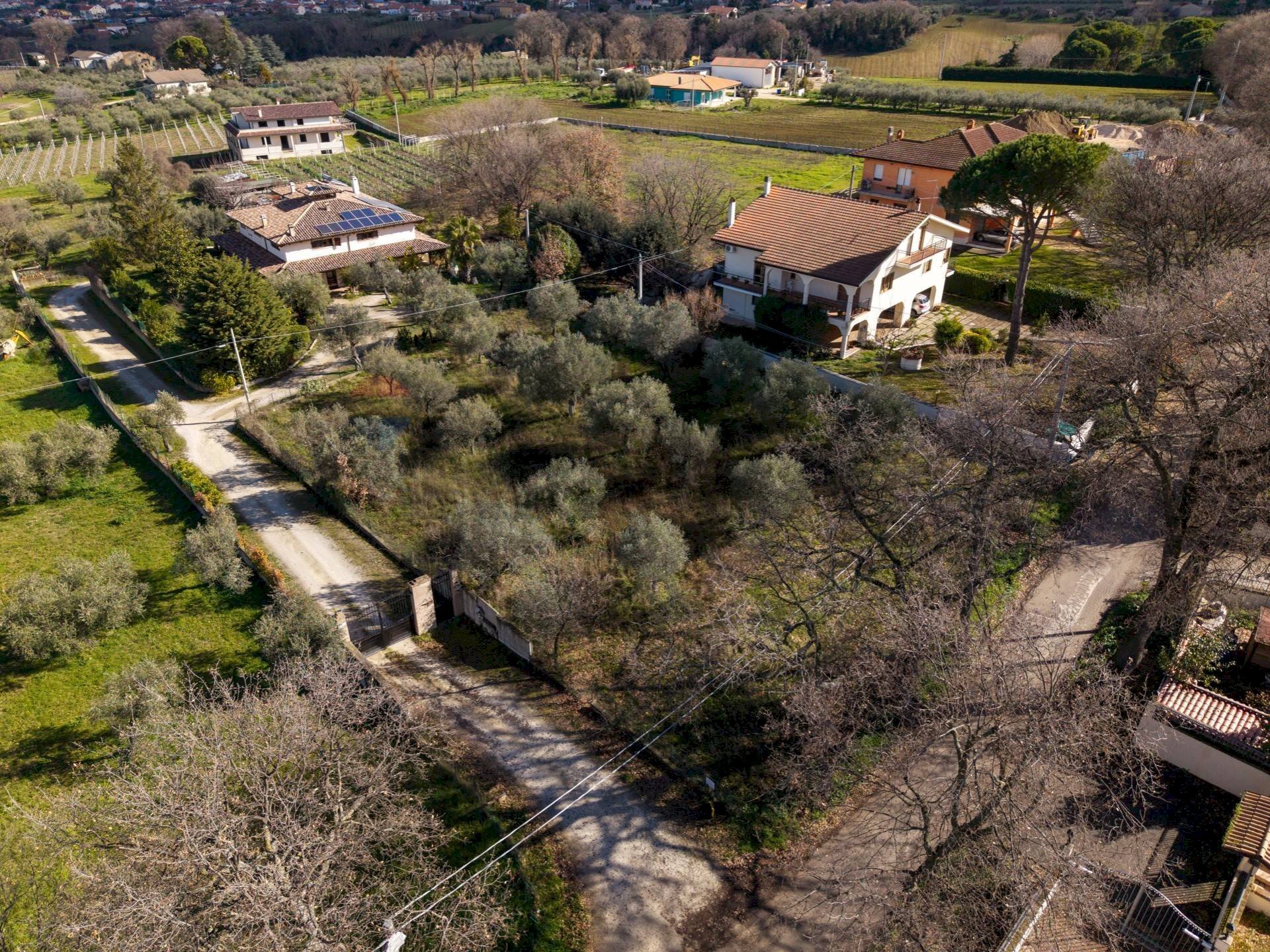 Vista delle montagne - Building land SC Follana numero 1, Lanciano - photo 2