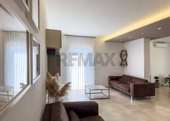 Soggiorno - Casa indipendente Guardiagrele - foto 19