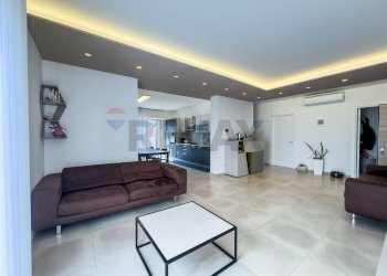 Soggiorno - Casa indipendente Guardiagrele - foto 22