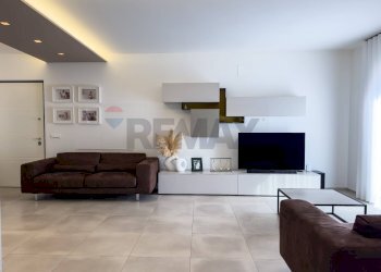 Soggiorno - Casa indipendente Guardiagrele - foto 25