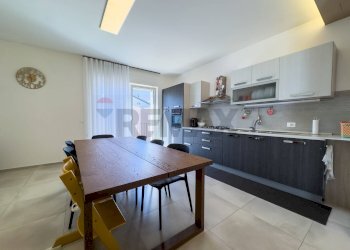 Cucina - Casa indipendente Guardiagrele - foto 27