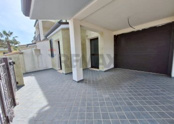 Terrazza - Villa Bifamiliare Via Adriatica Nord
 
75, San Vito Chietino - foto 15