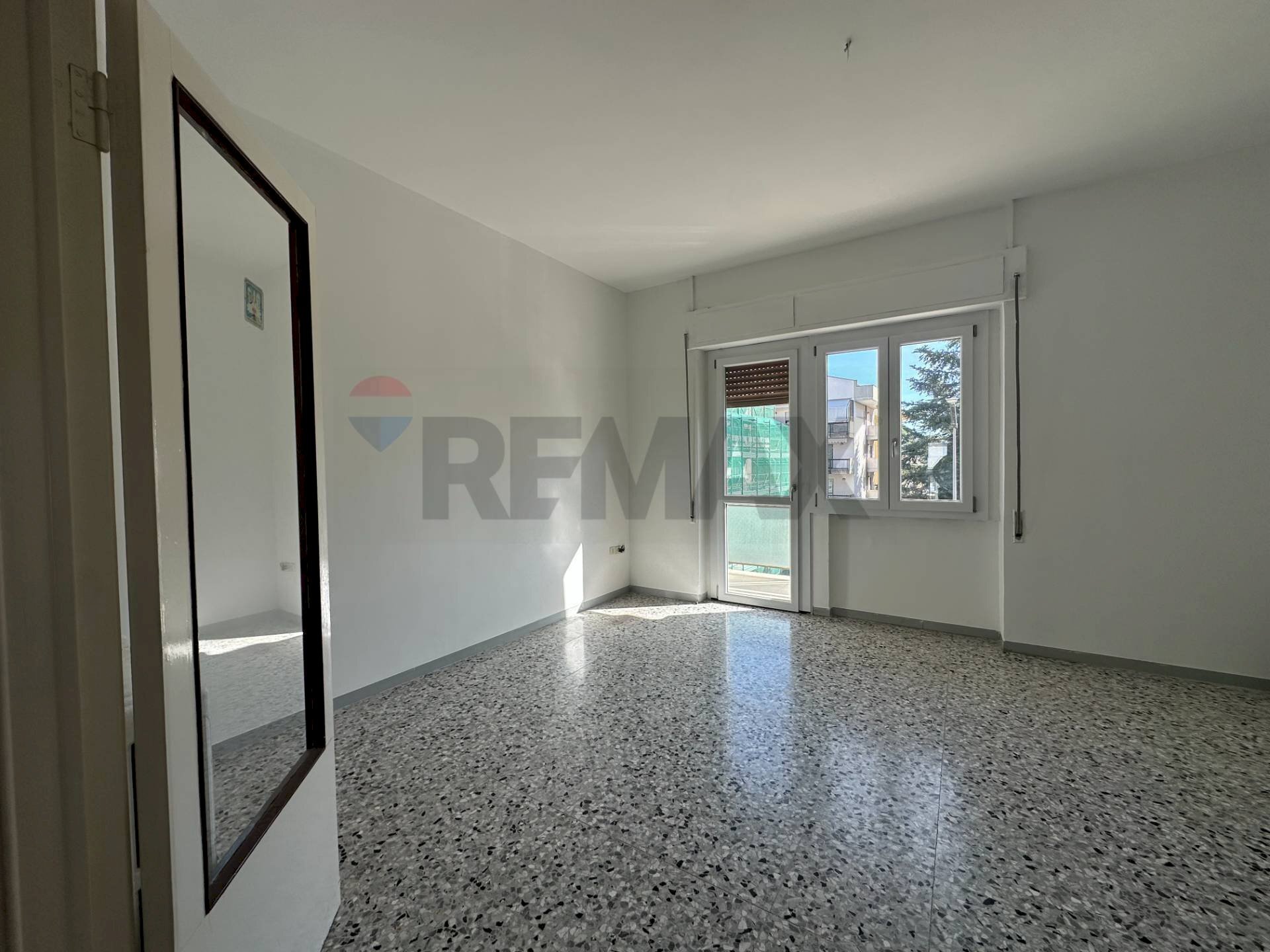 Stanza vuota - Appartamento Via Enrico Fermi
 
2, Lanciano - foto 1
