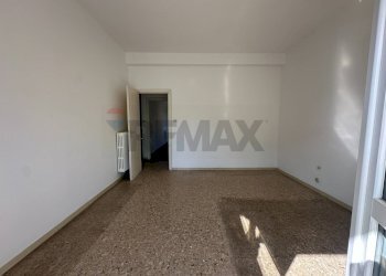 Stanza vuota - Appartamento Via Enrico Fermi
 
2, Lanciano - foto 9