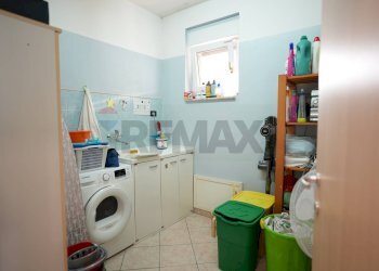 Lavanderia - Casa indipendente Via Piano La Barca
 
10, Paglieta - foto 22