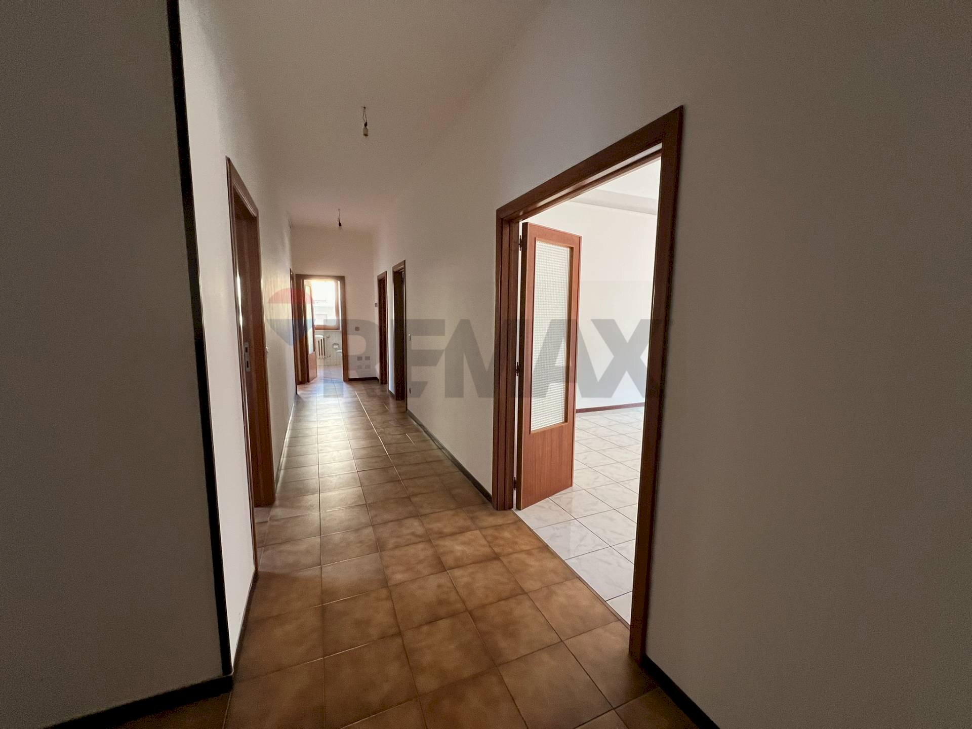 Hall / corridoio - Apartment Lanciano - photo 3