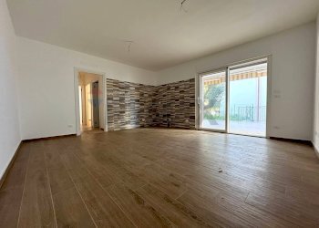 Stanza vuota - Quadrilocale Viale Martiri VI Ottobre
 
18, Lanciano - foto 1