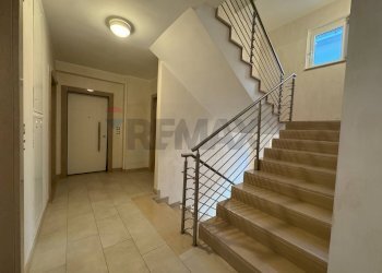 Ricezione / Lobby - Quadrilocale Viale Martiri VI Ottobre
 
18, Lanciano - foto 6