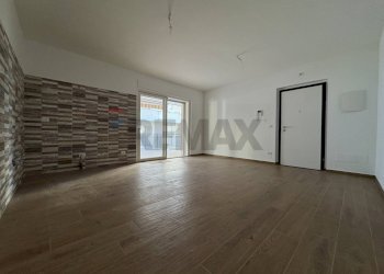 Stanza vuota - Quadrilocale Viale Martiri VI Ottobre
 
18, Lanciano - foto 9