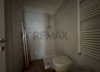 Bagno - Quadrilocale Viale Martiri VI Ottobre
 
18, Lanciano - foto 16