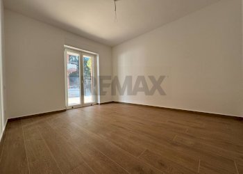 Stanza vuota - Quadrilocale Viale Martiri VI Ottobre
 
18, Lanciano - foto 17