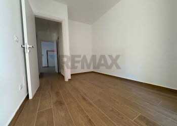 Stanza vuota - Quadrilocale Viale Martiri VI Ottobre
 
18, Lanciano - foto 20