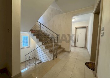 Ricezione / Lobby - Quadrilocale Viale Martiri VI Ottobre
 
18, Lanciano - foto 37