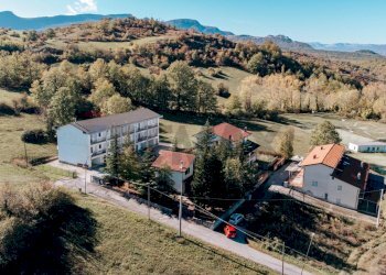 Vista delle montagne - Villa Via Nuova Rotabile
 
snc, Rosello - foto 4