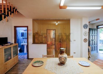 Sala da pranzo - Villa Via Nuova Rotabile
 
snc, Rosello - foto 28