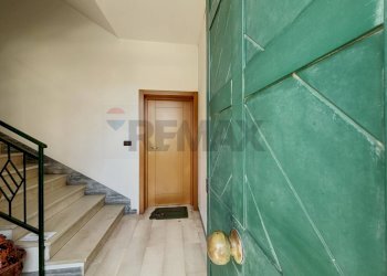 Scale - Appartamento Via Trentino La Barba
 
6, Lanciano - foto 3