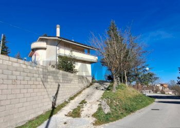 Casa all\'aperto - Villa Via Brigata Maiella
 
6, Montenerodomo - foto 1