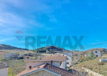 Vista delle montagne - Villa Via Brigata Maiella
 
6, Montenerodomo - foto 48