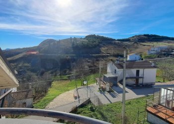 Vista delle montagne - Villa Via Brigata Maiella
 
6, Montenerodomo - foto 49