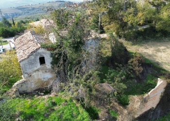 Giardino - Casa indipendente C.da Follani, Lanciano - foto 2