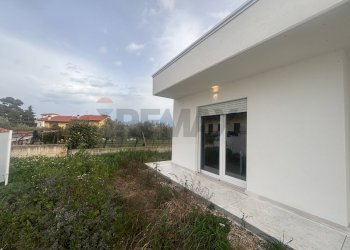 Casa all\'aperto - Villa Contrada Marcianese, Lanciano - foto 9