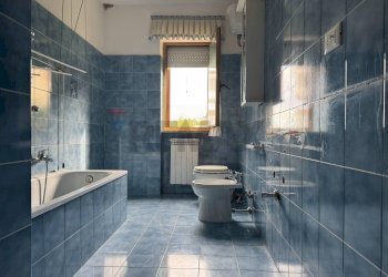 Bagno - Appartamento Via Giulio Sigismondi
 
23, Lanciano - foto 10