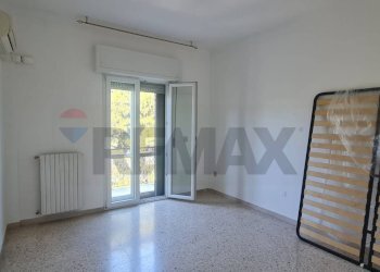 Stanza vuota - Appartamento Via Corradino Marciani
 
11, Lanciano - foto 20