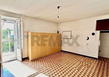 Stanza vuota - Appartamento Via Dell'Asilo
 
6/A, Lanciano - foto 12