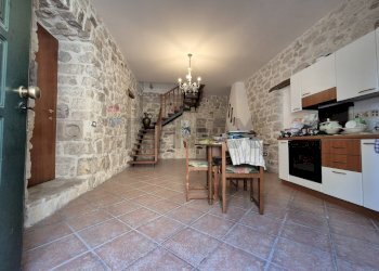 Sala da pranzo - Semi-detached house Via Garibaldi
 
19, Gessopalena - photo 26