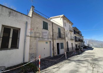 Edificio all\'aperto - Semi-detached house Via Garibaldi
 
19, Gessopalena - photo 34