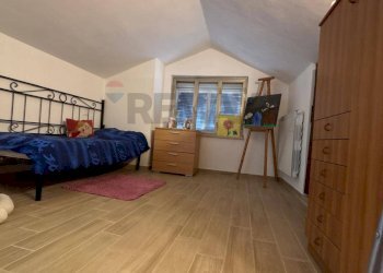 Camera / camera da letto - Casa indipendente Via Torretta
 
15, Fara San Martino - foto 47