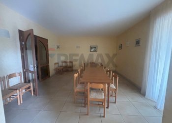 Sala da pranzo - Locale Commerciale Contrada Quarto da Capo
 
14, Casoli - foto 14