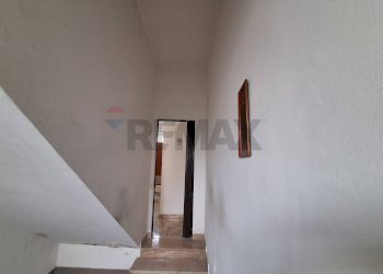 Hall / corridoio - Casa semi indipendente Via Nazionale
 
815, Altino - foto 8