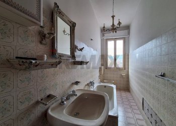 Bagno - Casa semi indipendente Via Nazionale
 
815, Altino - foto 16