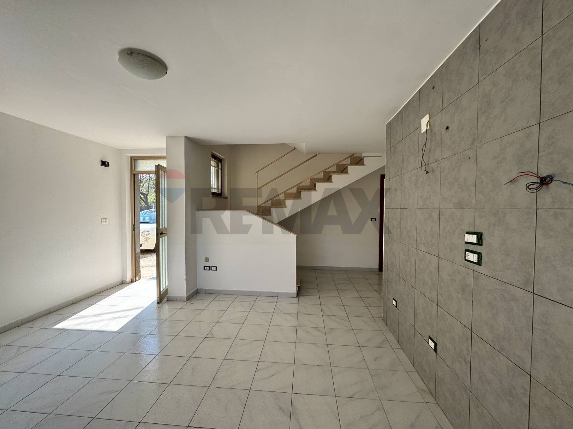 Stanza vuota - Casa semi indipendente Contrada Madonna del Carmine
 
93, Lanciano - foto 3