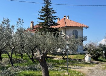 Casa all\'aperto - Villa Via Pian del Lago
 
47, Casalbordino - foto 1