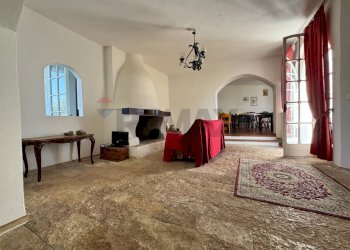 Soggiorno - Villa Via Pian del Lago
 
47, Casalbordino - foto 9